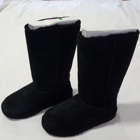 Classic black Uggs - Picture 3 of 7